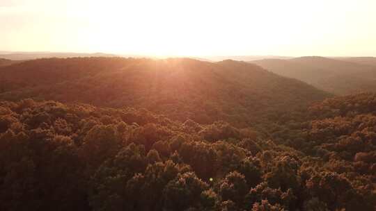 夏天阿巴拉契亚的日落山脉视频素材模板下载