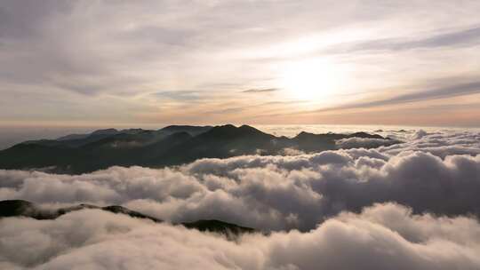 云海日出全景云海日出壮丽山河美丽乡村振兴