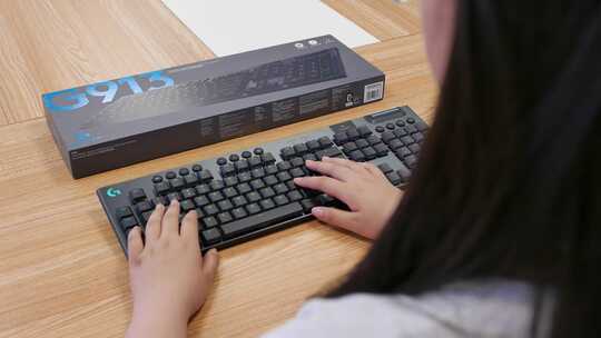 罗技G913无线RGB机械游戏键盘 矮轴机械键盘