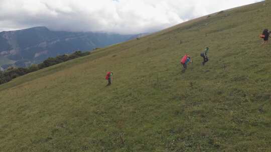 徒步旅行者，山丘，步行，徒步旅行