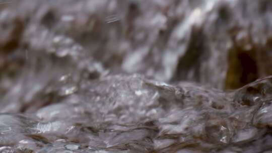 河边流水河流河水小溪山泉泉水水流升格大自视频素材模板下载