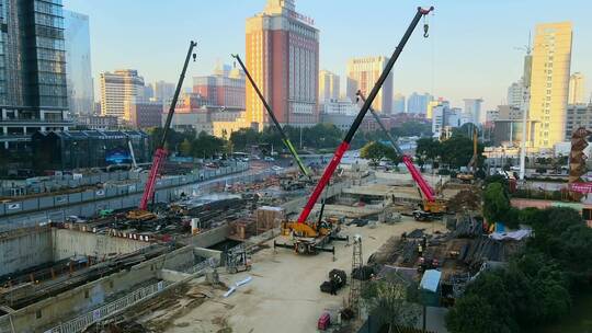 航拍地铁口工地施工建设