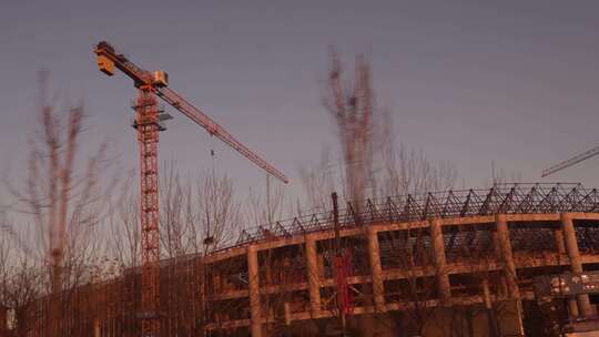 施工场景 建筑 建造 天空 路边 早晨