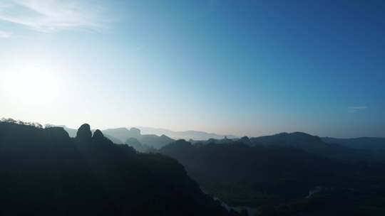 武夷山日落延时山峰光影变化晚霞唯美风景