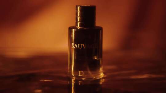 护肤品广告素材