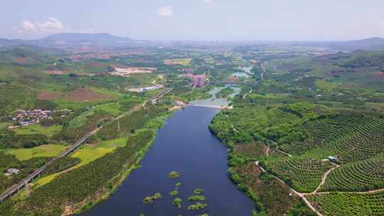 海南三亚乡村河流绿水青山航拍4k全景
