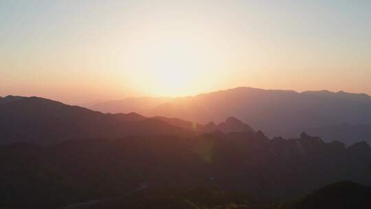 杭州临安大明山牵牛岗日落黄昏风景航拍