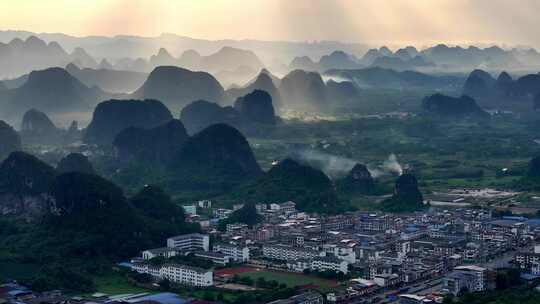 广西桂林阳朔漓江仙境风光