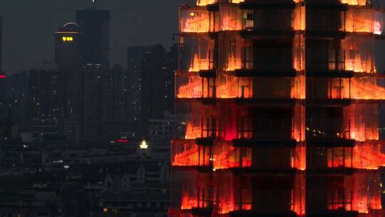 航拍夜幕下的南京大报恩寺景区