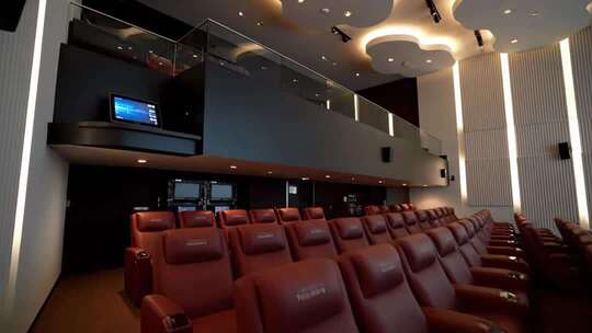 室内电影院红色座椅场景