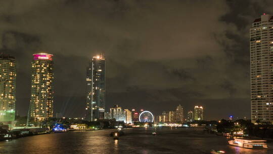 城市的夜景延时拍摄镜头