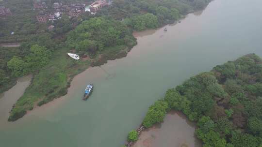 阴雨绵绵的广东东江流域航拍