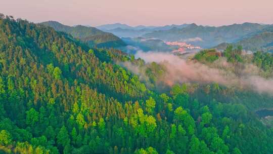 航拍安徽歙县石潭清晨风光4K