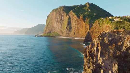 马德拉悬崖海岸线景观马德拉岛葡萄牙