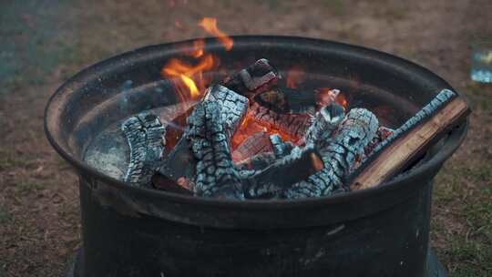 木头燃烧 火焰视频素材