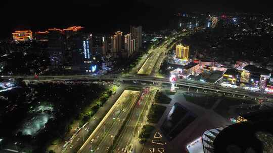 夜晚城市道路航拍城市交通车流夜景街道风光