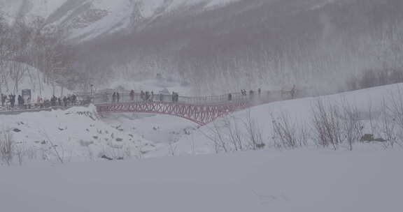 被雪覆盖的长白山北坡景区风光