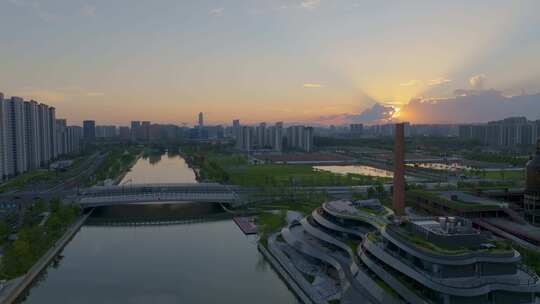 杭州拱墅区杭钢遗址公园夕阳