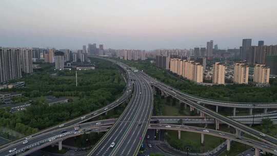 航拍杭州城市高架延时车流