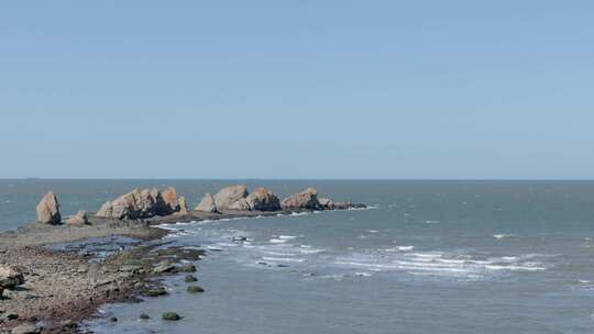 礁石海蚀地貌大海海风海浪排石景区瓦房店