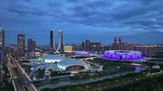 杭州奥体中心亚运会场馆夜景