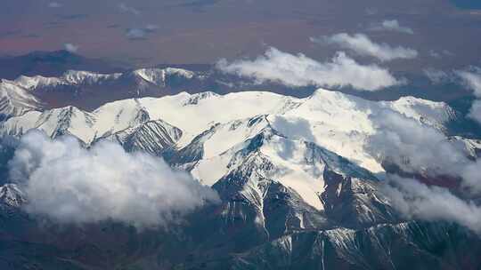 大气雪山 云海雪山  新疆天山 江山如画视频素材模板下载