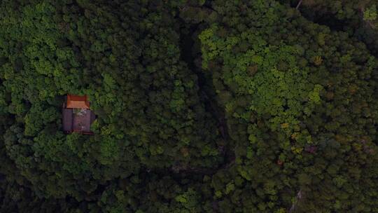 灵空山的自然风光