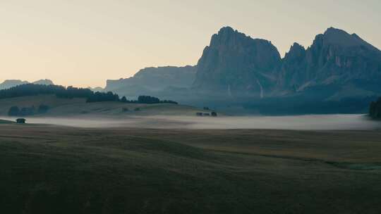 Drone， Alpe Di Siusi