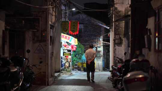 夜晚人文街景烟火气息市井生活江门街道骑楼