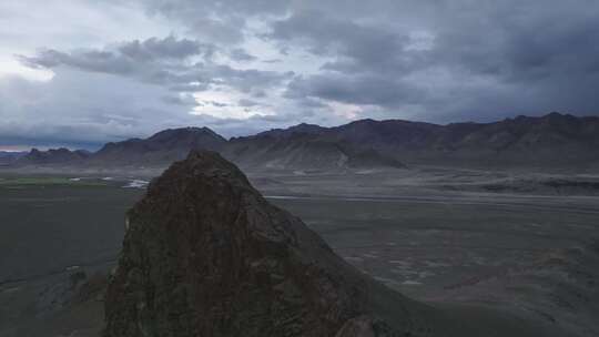 航拍西藏藏区山川地貌视频素材模板下载