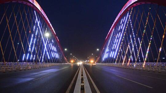 城市桥梁夜景，艾溪湖大桥