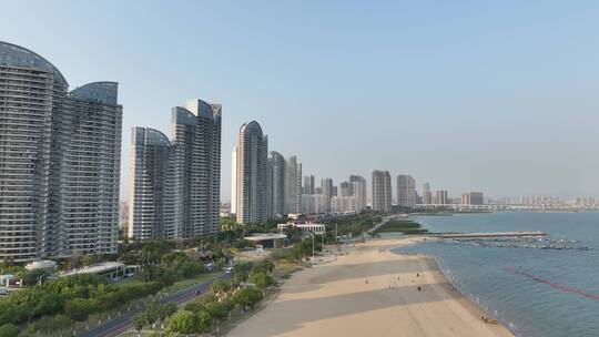 厦门同安区航拍海岸线海滨城市海边沙滩小区