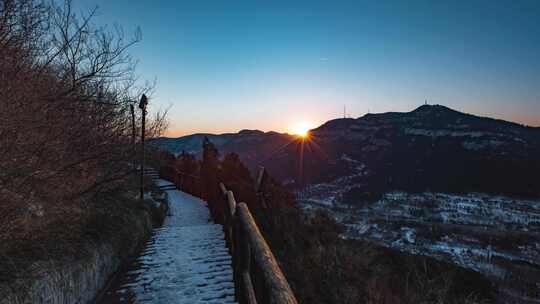 千佛山雪景 济南雪景 济南的冬天千佛山日出