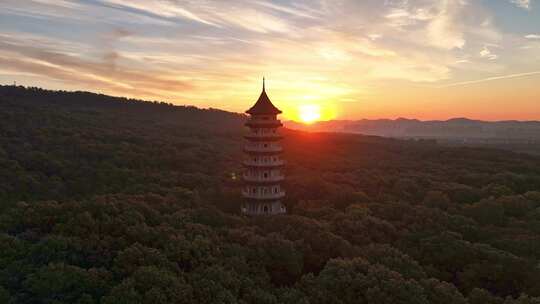 灵谷寺 中山陵风景区 南京秋天 灵谷寺朝霞