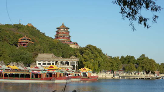 北京颐和园秋天旅游景点景区