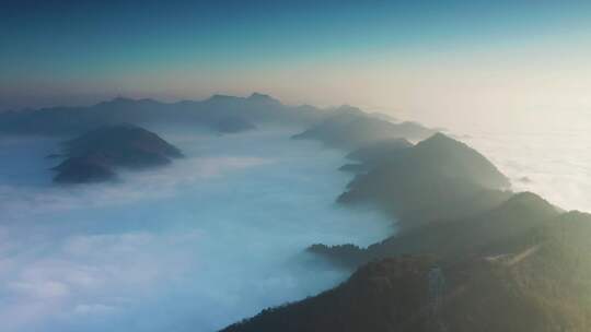 江南群山山峰云海晨曦航拍