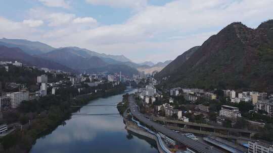 四川攀枝花市金沙江的渡口大桥至炳草岗大桥