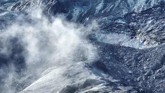 云南哈巴雪山天空山峰航拍