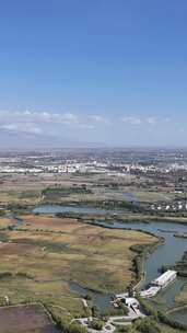 竖屏航拍甘肃张掖城市大景全景