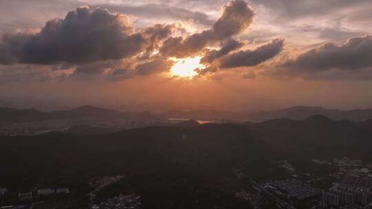 最新航拍广州白云山延时日出