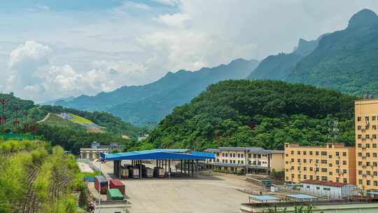 天保口岸陆路货运通道全景