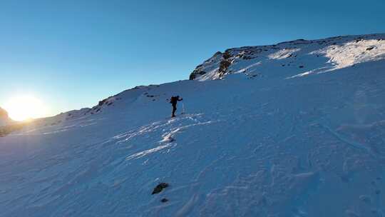 航拍雪山登山山峰攀登企业精神挑战