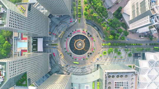 垂直俯瞰城市交通，新加坡
