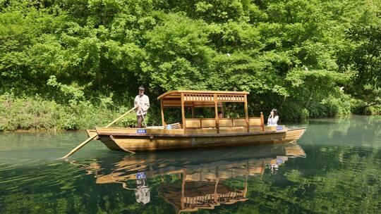 杭州西湖浴鹄湾游船景观