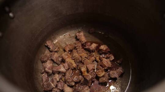 高压锅焖牛肉