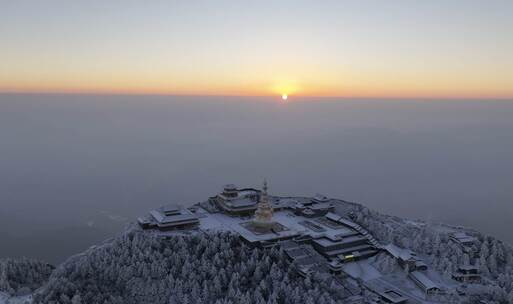 四川成都乐山峨眉山冬日雪景金顶日出航拍