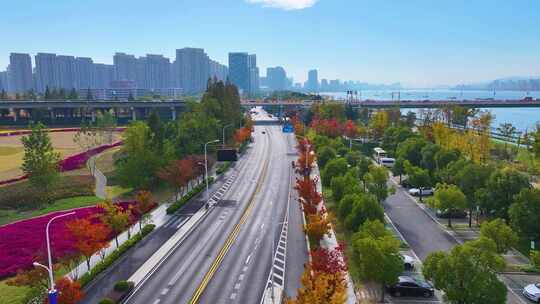 杭州滨江区闻涛路秋石高架路航拍车流交通公