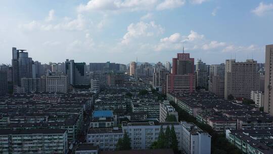航拍杭州城市上空