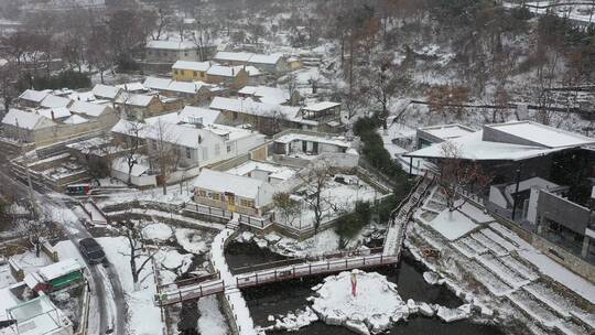 2022年第一场雪，青山粉黛