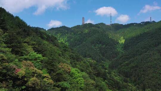 航拍江西宜春明月山明月禅寺白塔